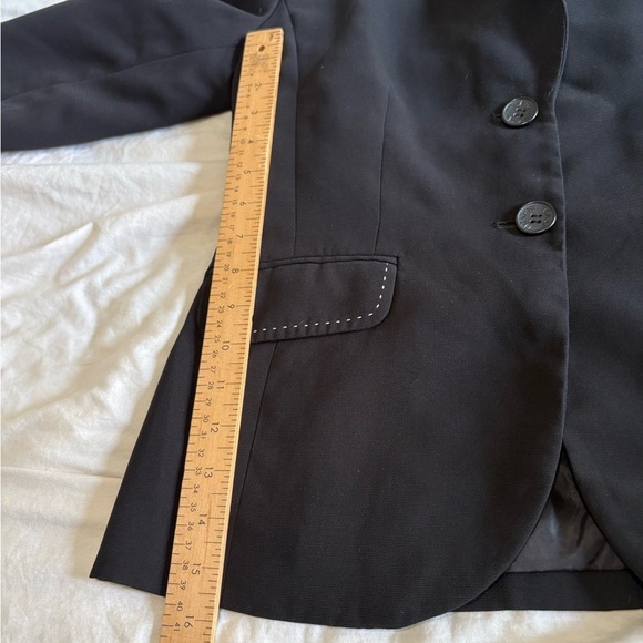 Isaac Mizrahi black structured blazer white stitch detail size 8 - Picture 5 of 9